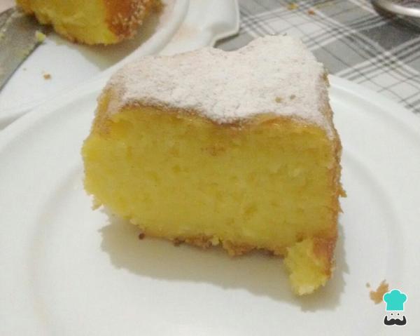 Receita de Bolo de mandioca ralada com queijo - Passo 8