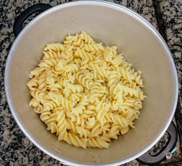 Receita de Macarrão com linguiça toscana - Passo 3