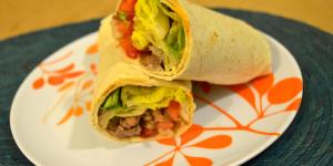 Receita de Wrap de bife do flanco