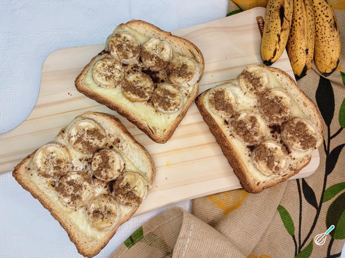 Receita de Toast de banana