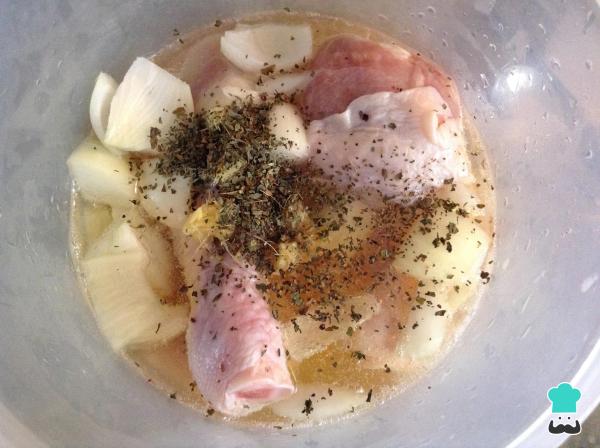 Receita de Coxas de frango em cerveja - Passo 2