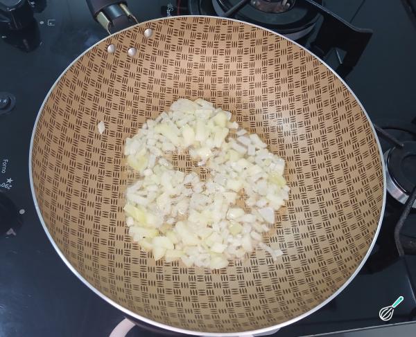 Receita de Bolo salgado de carne moída - Passo 3