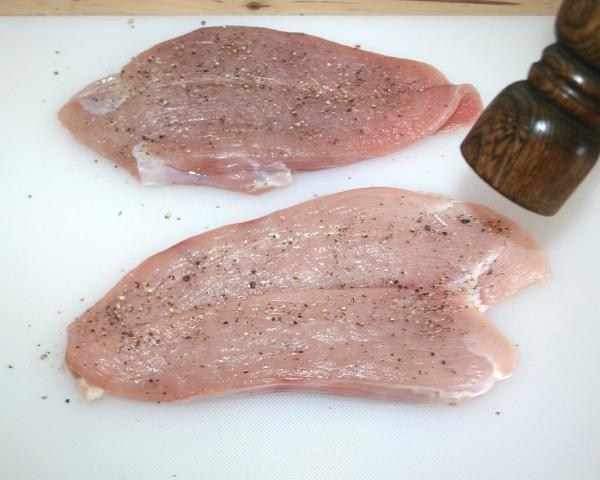 Receita de Caldo de frango com mandioca - Passo 1
