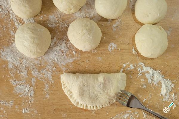 Receita de Calzone de pizza - Passo 14