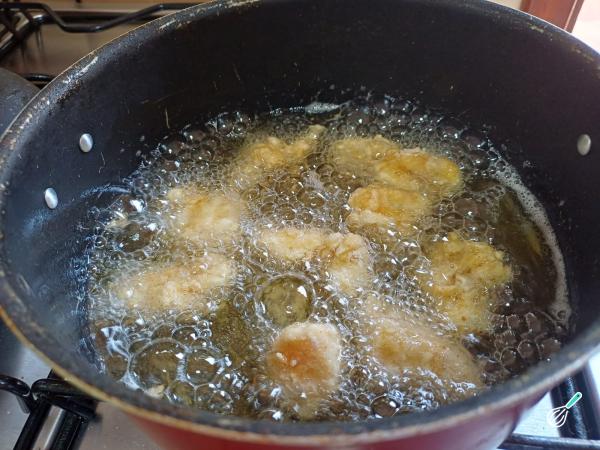 Receita de Pipoca de frango - Passo 8