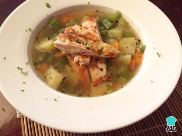Receita de Caldo de legumes e frango