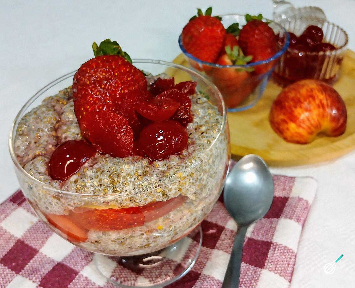 Receita de Pudim de chia com frutas vermelhas