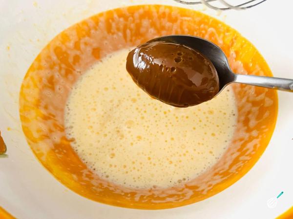 Receita de Bolo de doce de leite: receita rápida e fofinha - Passo 3