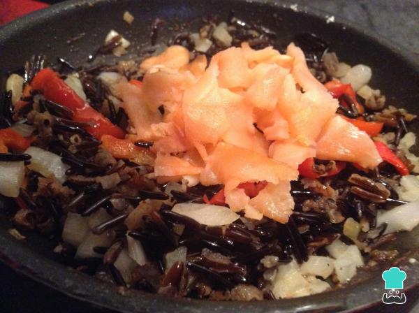 Receita de Arroz selvagem com salmão - Passo 7