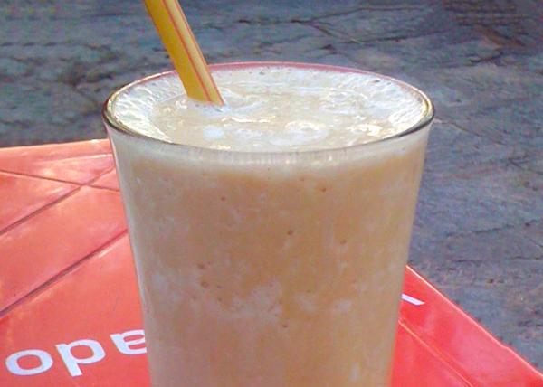 Suco de tamarindo com leite