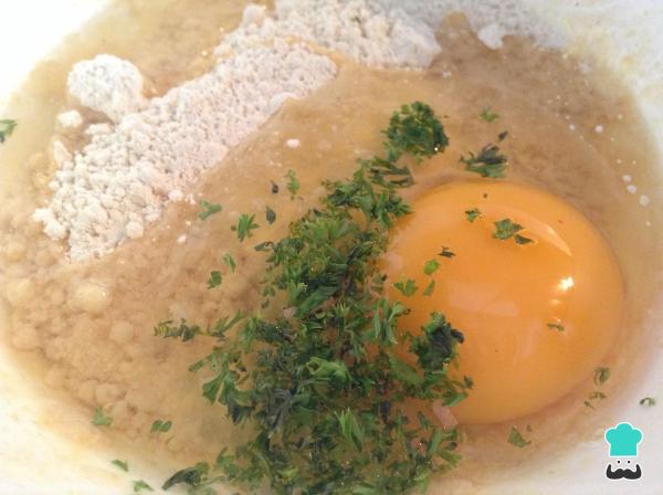 Receita de Bolinhos de bacalhau sem glúten - Passo 3