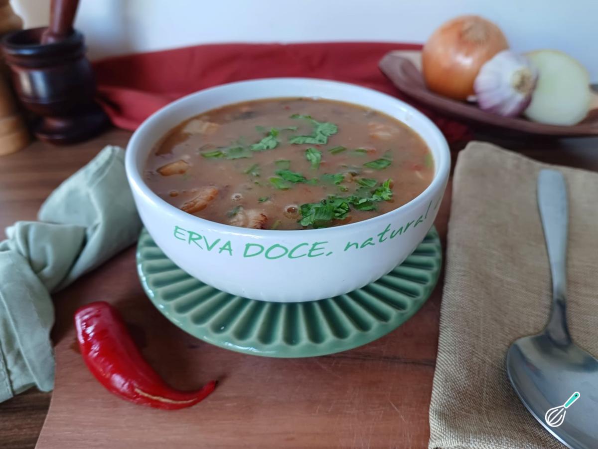 Receita de Caldo de feijão com bacon