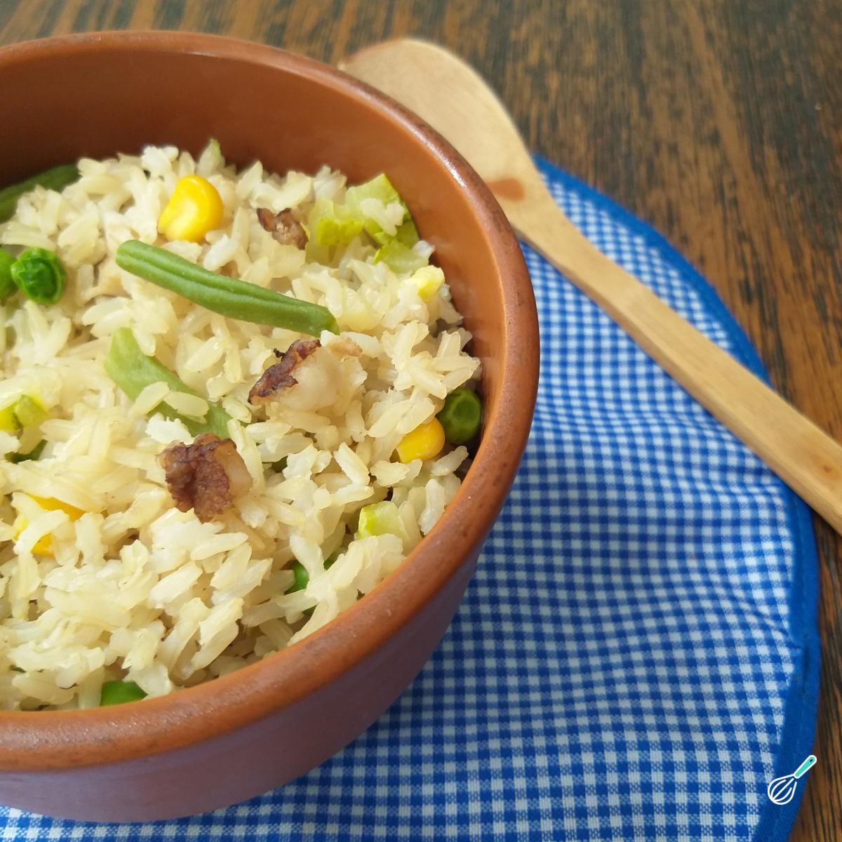 Receita de Arroz à grega para churrasco