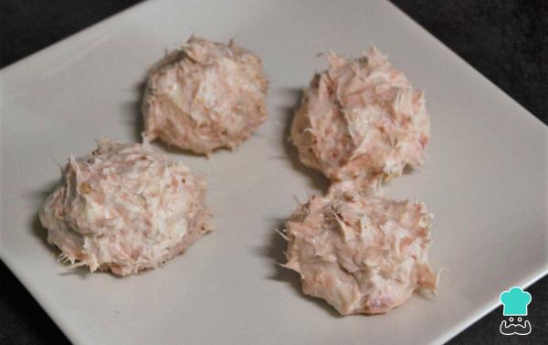 Receita de Bolinho de atum e queijo - Passo 3