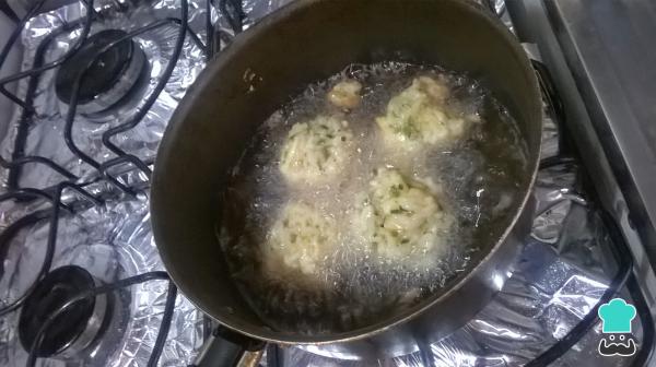 Receita de Bolinho de arroz frito - Passo 3