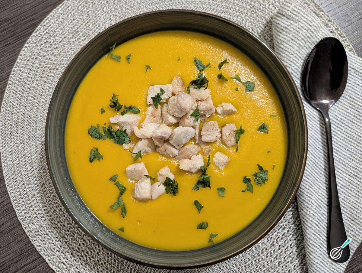 Receita de Sopa de cenoura com frango