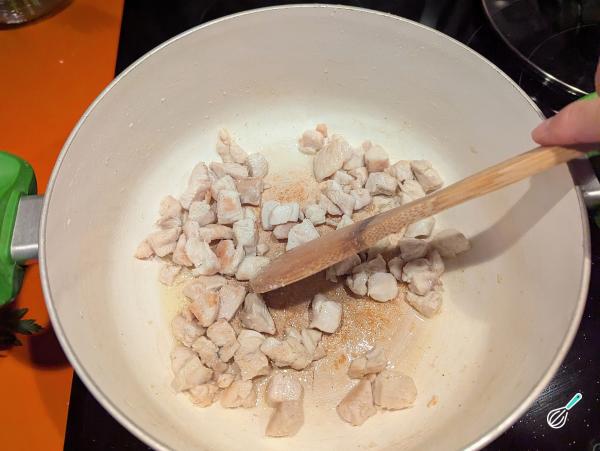 Receita de Sopa de cenoura com frango - Passo 3