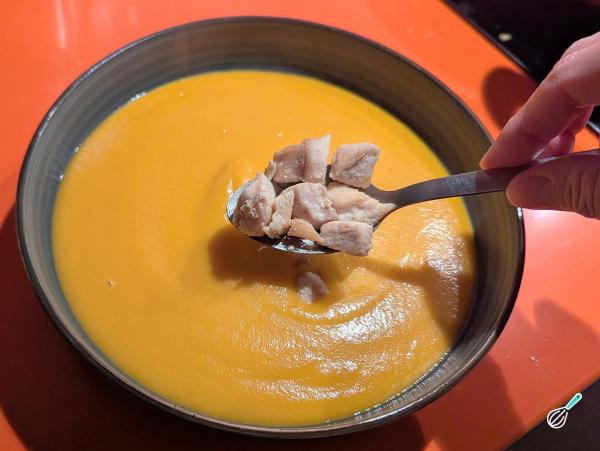 Receita de Sopa de cenoura com frango - Passo 9