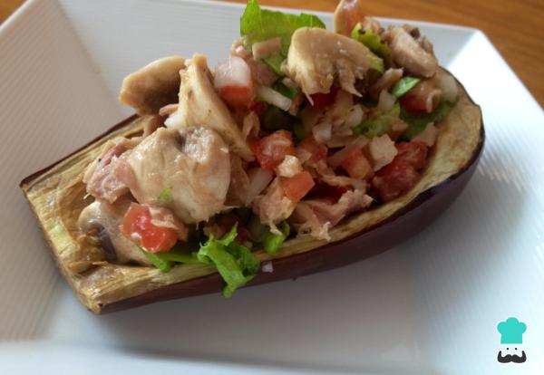 Receita de Berinjela recheada com salada de atum - Passo 5