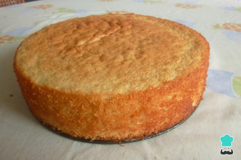 Bolo de água caseiro