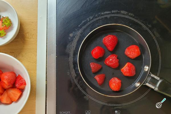 Receita de Parfait de morango - Passo 2