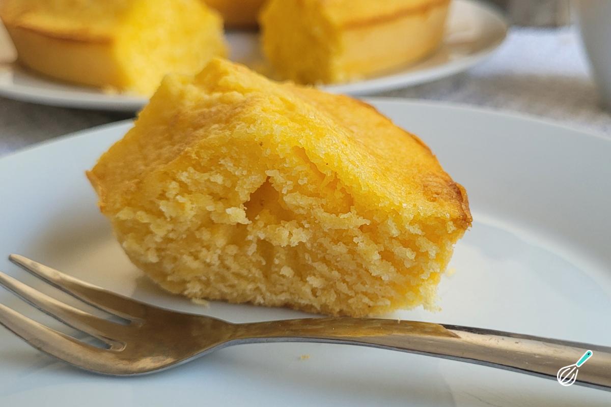 Receita de Receita de bolo de fubá simples e fofinho