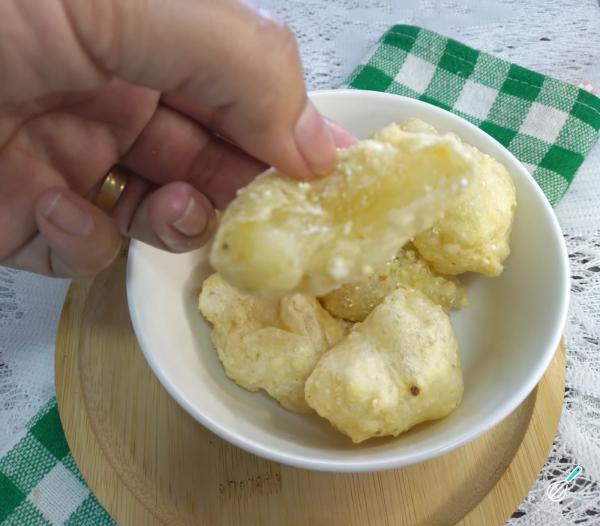 Biscoitos Polvilho Air Fryer prontos e dourados