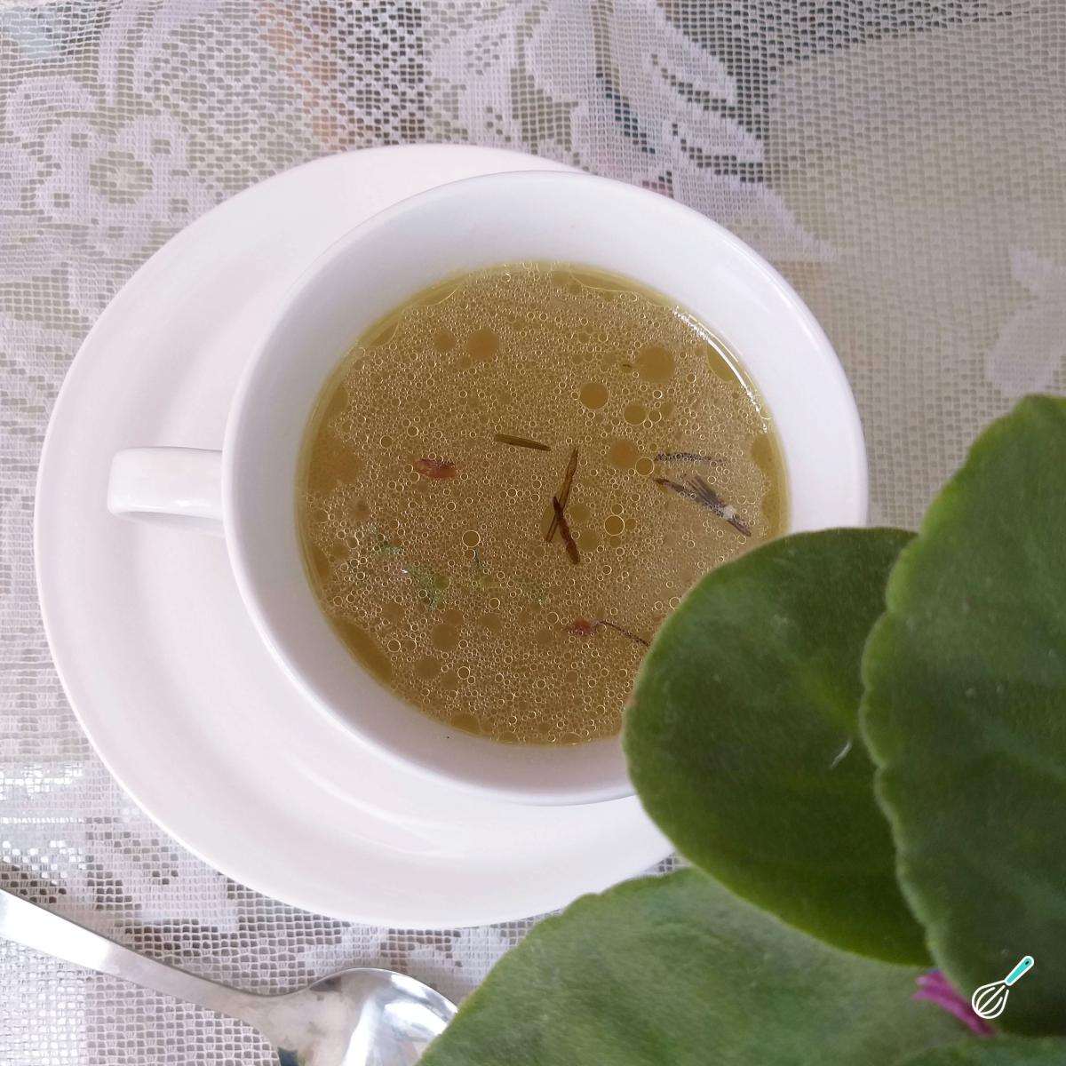 Receita de Caldo de ossos na panela de pressão