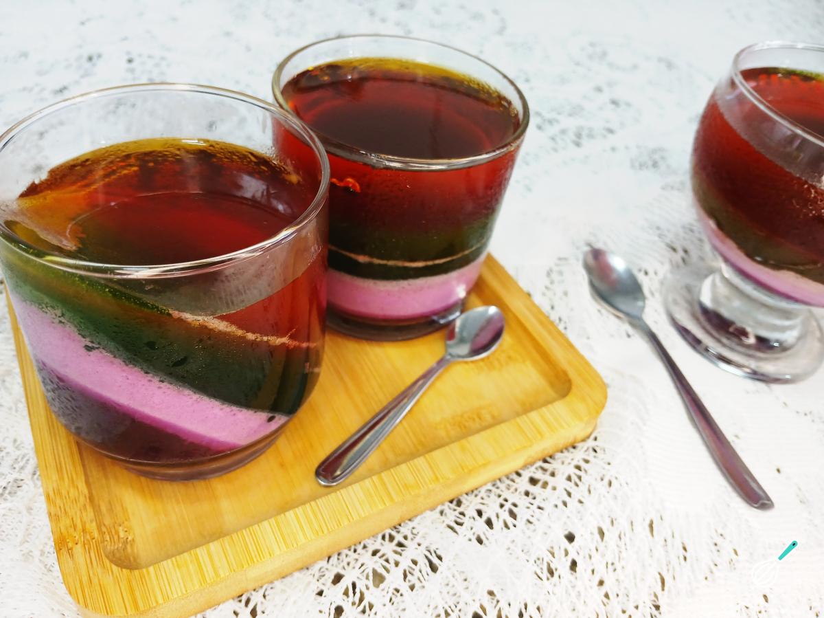 Receita de Gelatina colorida em camadas