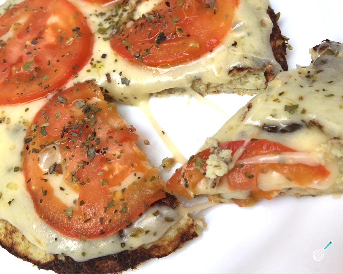 Receita de Pizza de frigideira low carb
