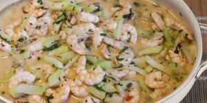Ensopado de camarão com chuchu