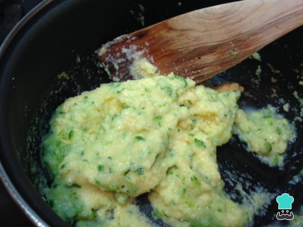 Receita de Polenta com abobrinha - Passo 5