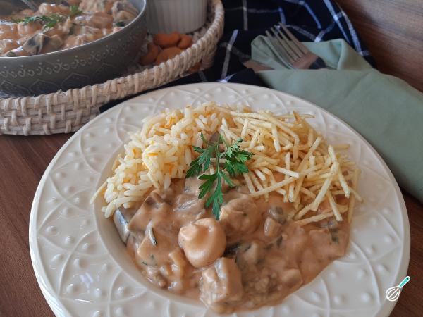 Receita de Strogonoff de berinjela (receita vegana) - Passo 11