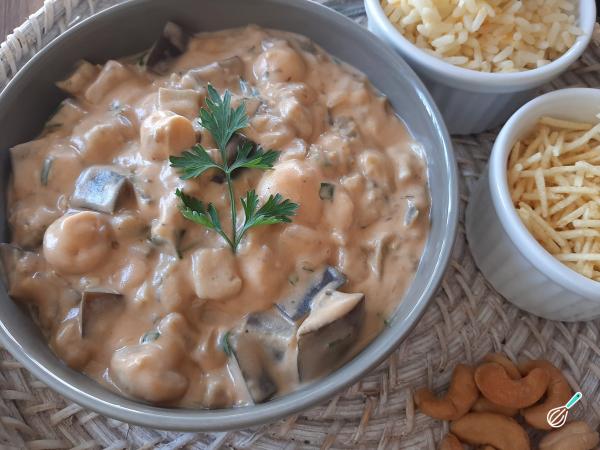Receita de Strogonoff de berinjela (receita vegana) - Passo 10