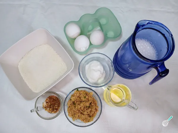 Separando os ingredientes para o bolo salgado de tapioca