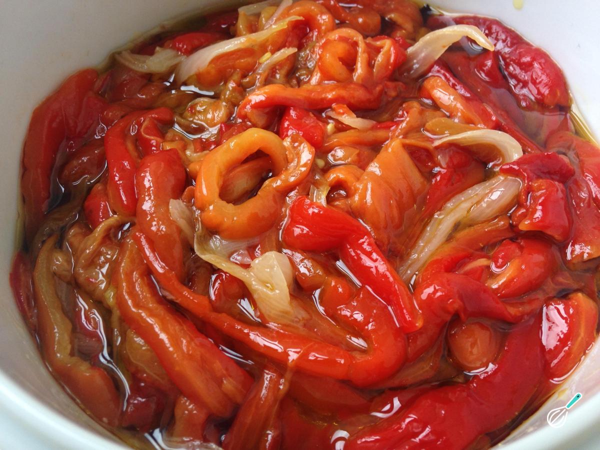 Receita de Salada de pimentão vermelho assado com cebola