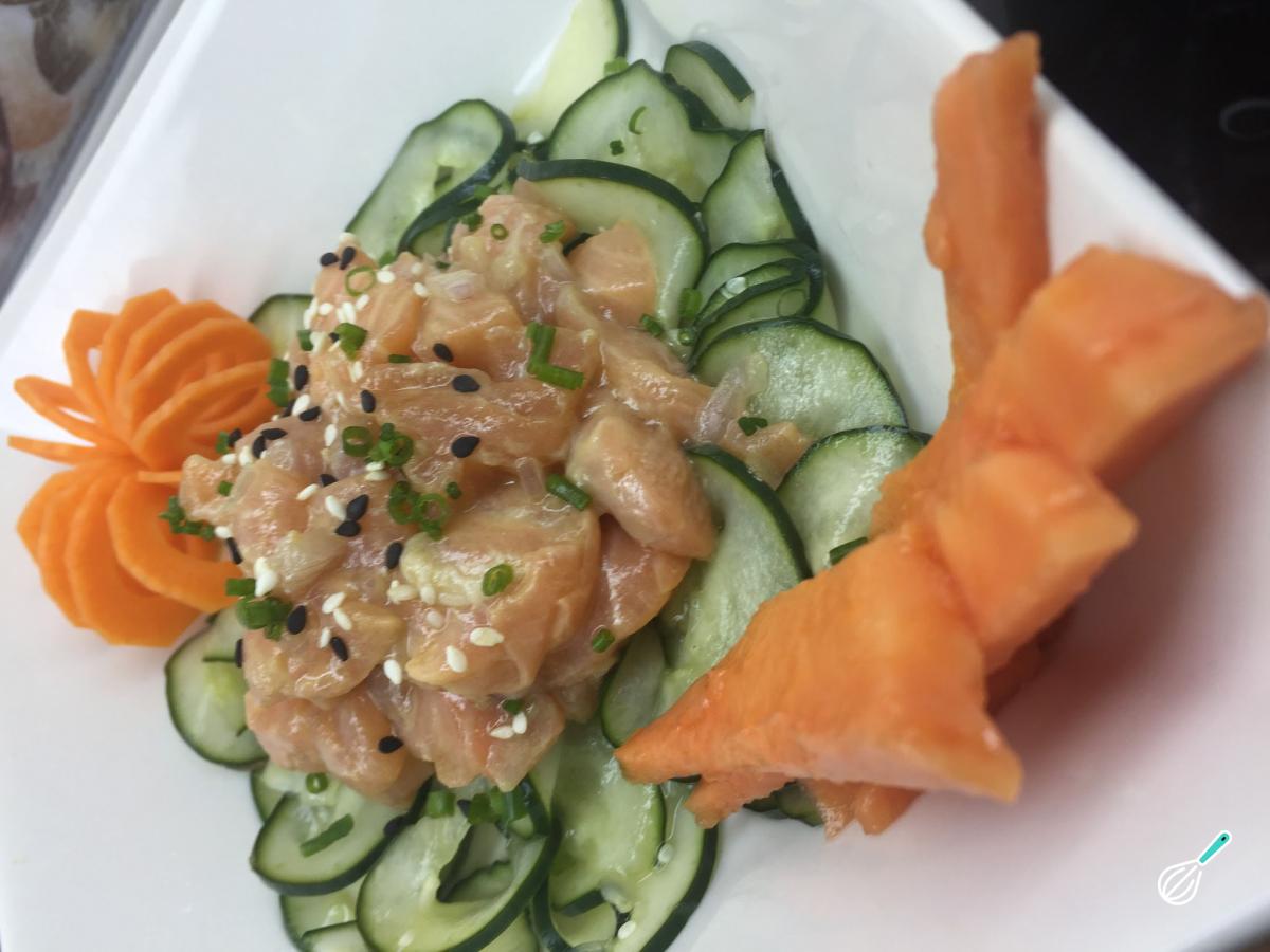 Receita de Poke de salmão muito fácil