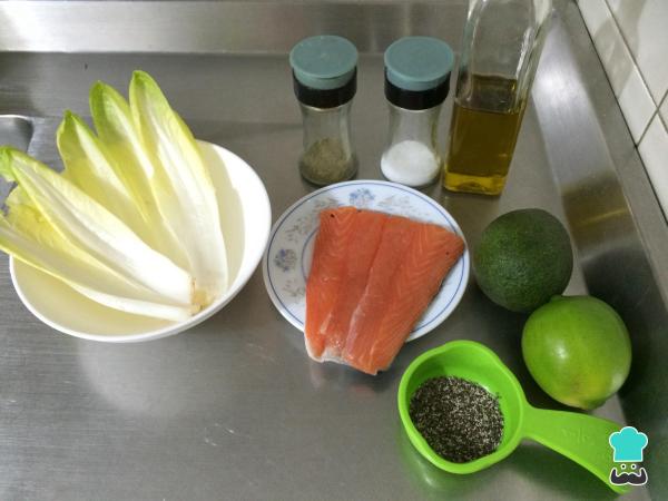 Receita de Endívias recheadas com salmão e abacate - Passo 1