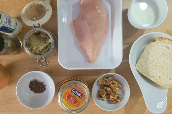 Receita de Arroz com creme de galinha - Passo 1