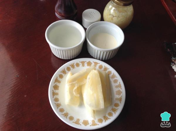 Receita de Sopa de mandioca simples - Passo 1