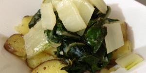 Receita de Salada quente de acelga com batatas