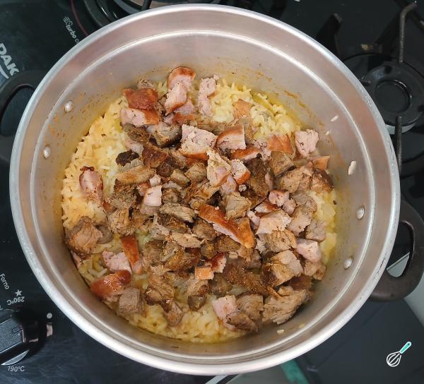 Receita de Arroz carreteiro com sobras de churrasco - Passo 5