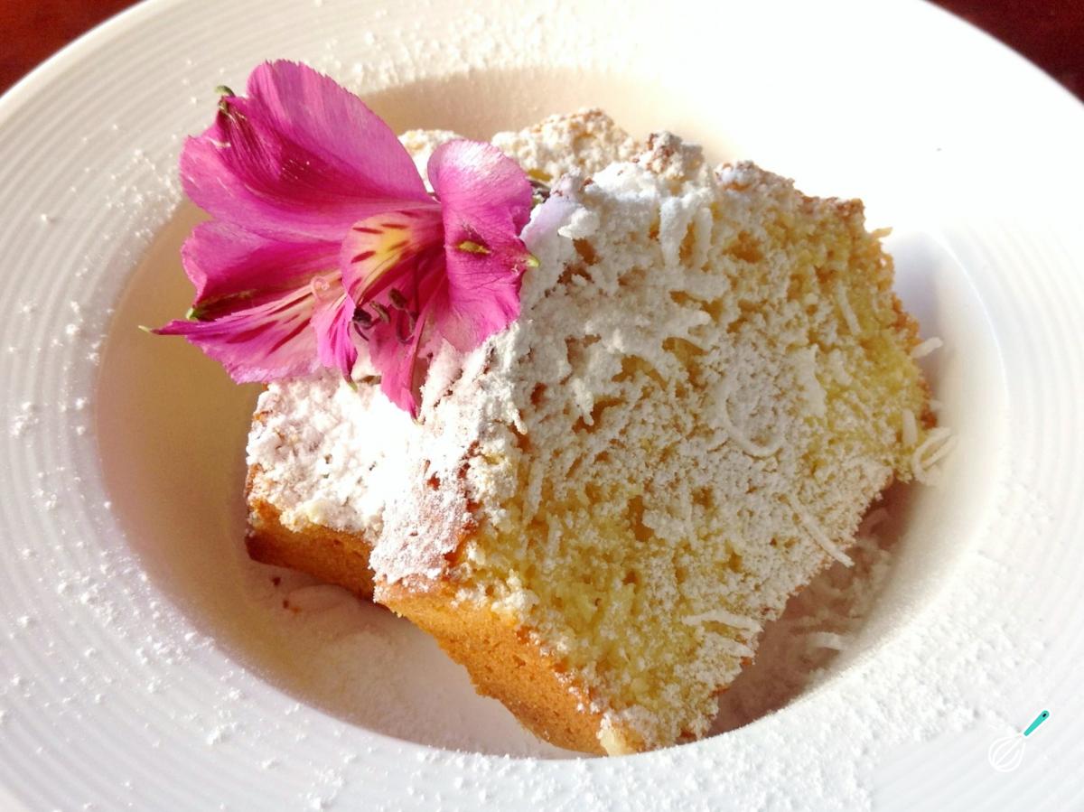 Receita de Bolo de coco fofinho