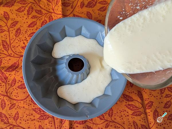 Receita de Pudim com três ingredientes que não vai no forno - Passo 6
