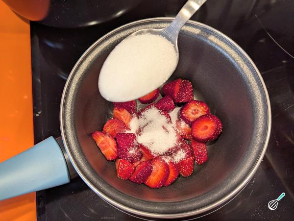 Receita de Pudim com três ingredientes que não vai no forno - Passo 8