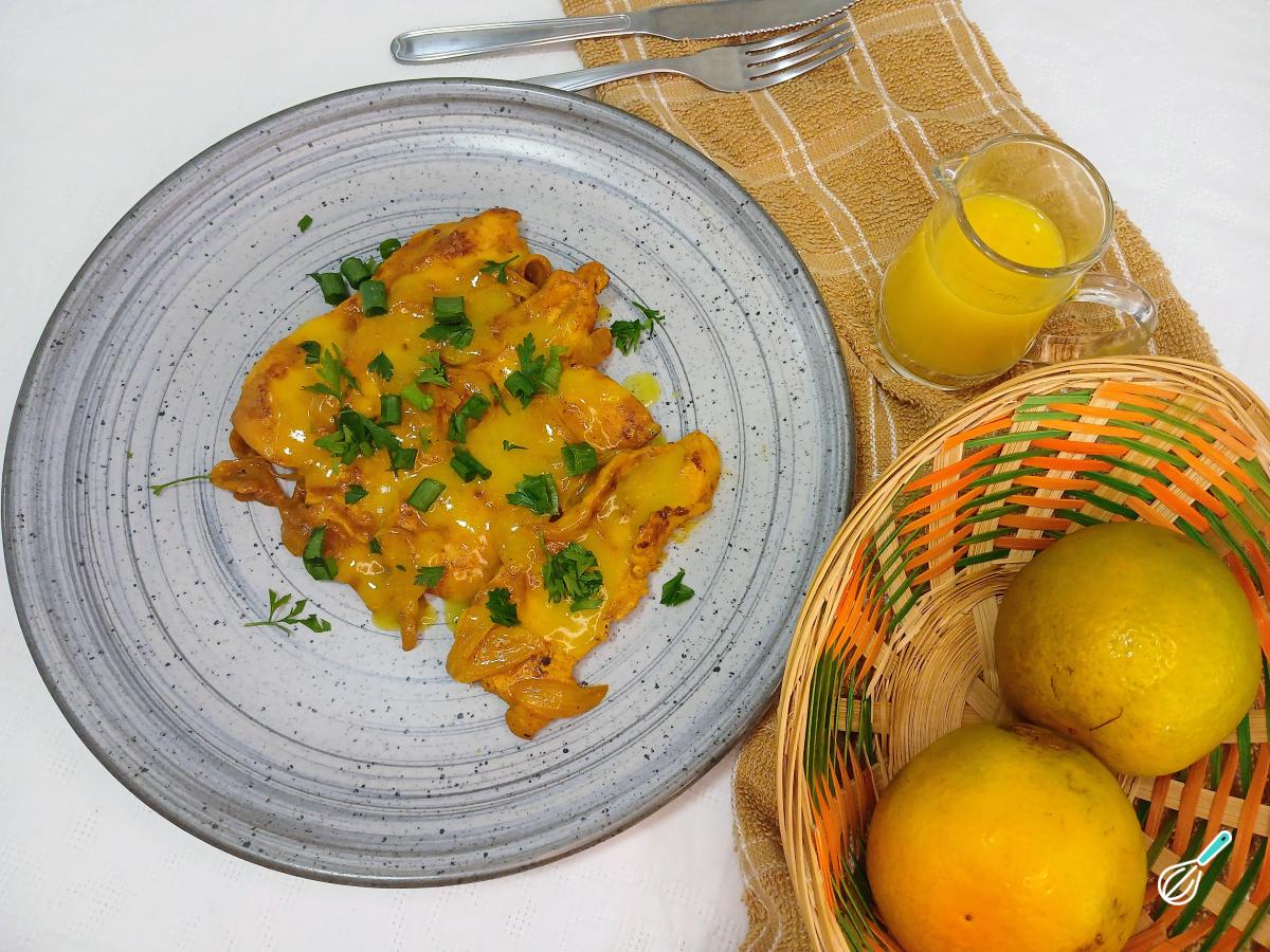Receita de Filé de frango ao molho de laranja