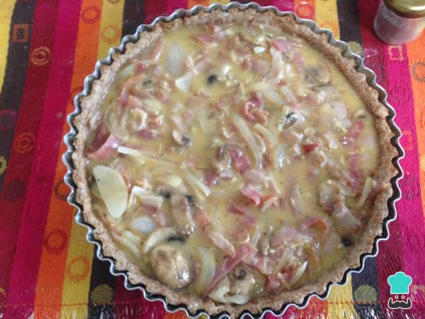 Receita de Quiche de cogumelos e bacon (sem glúten) - Passo 7