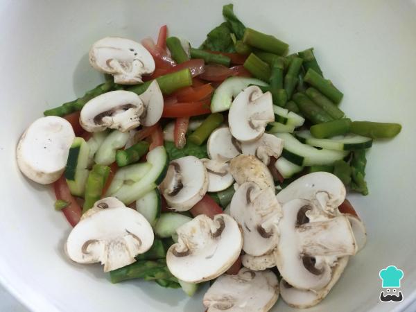 Receita de Salada com carne bovina patinho - Passo 4