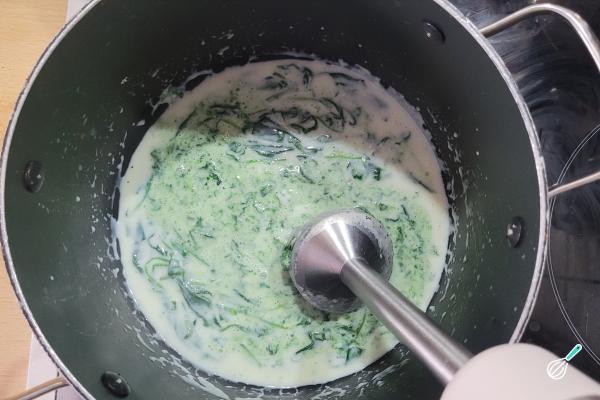 Receita de Creme de espinafre com creme de leite - Passo 8