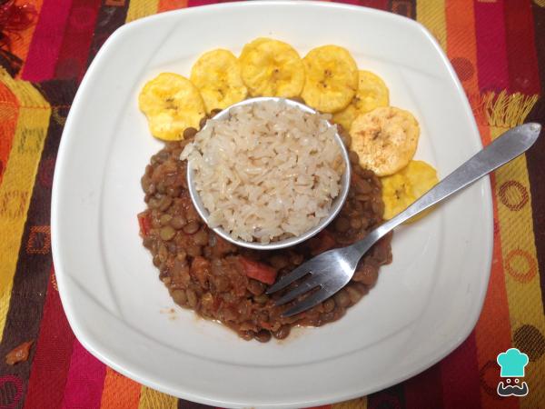 Receita de Arroz com lentilhas e calabresa